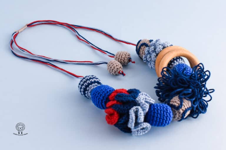 Nursing necklace free crochet pattern