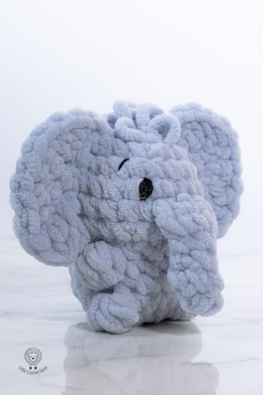 Baby Elephant amigurumi free pattern