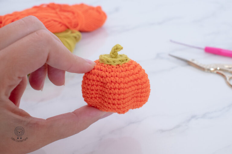 Crochet pumpkin free pattern