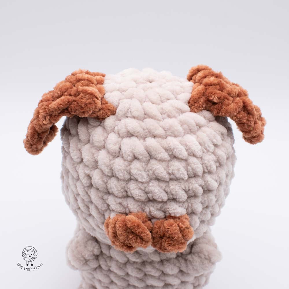 No-sew crochet Puppy Pug photo tutorial pattern instructions