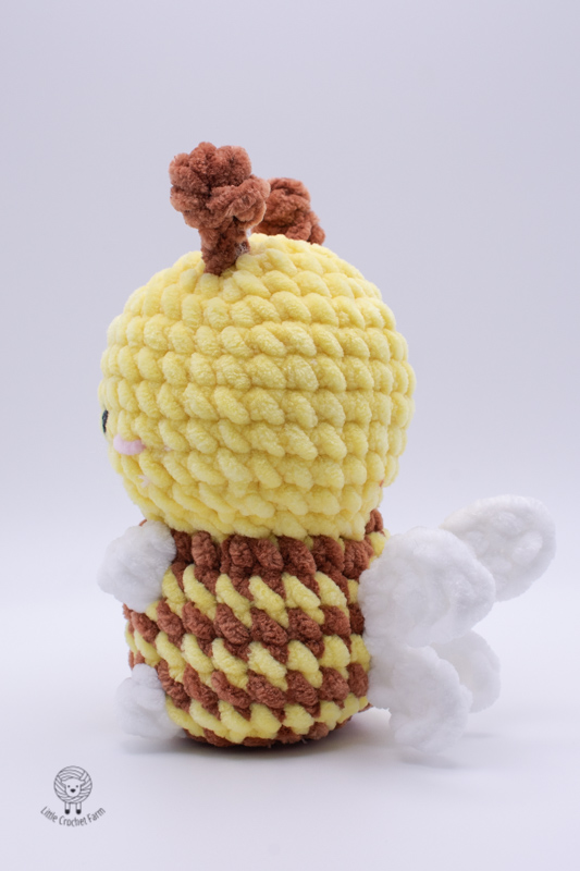 No-sew crochet bee free pattern