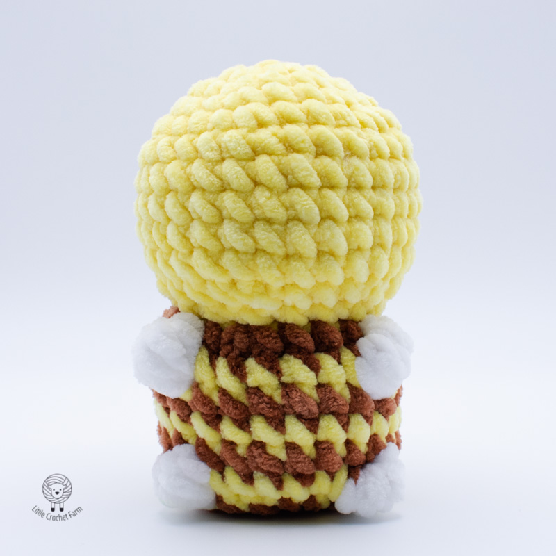 No-sew crochet bee photo tutorial