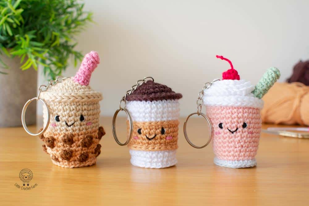 No-Sew Crochet Coffee Cup - Image 5